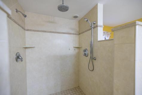 10 Brighton Hill Road Minot ME 04258