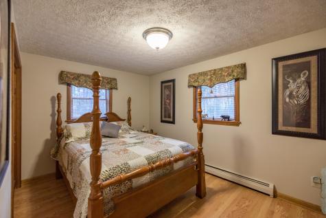 10 Brighton Hill Road Minot ME 04258