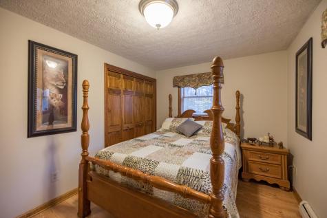10 Brighton Hill Road Minot ME 04258