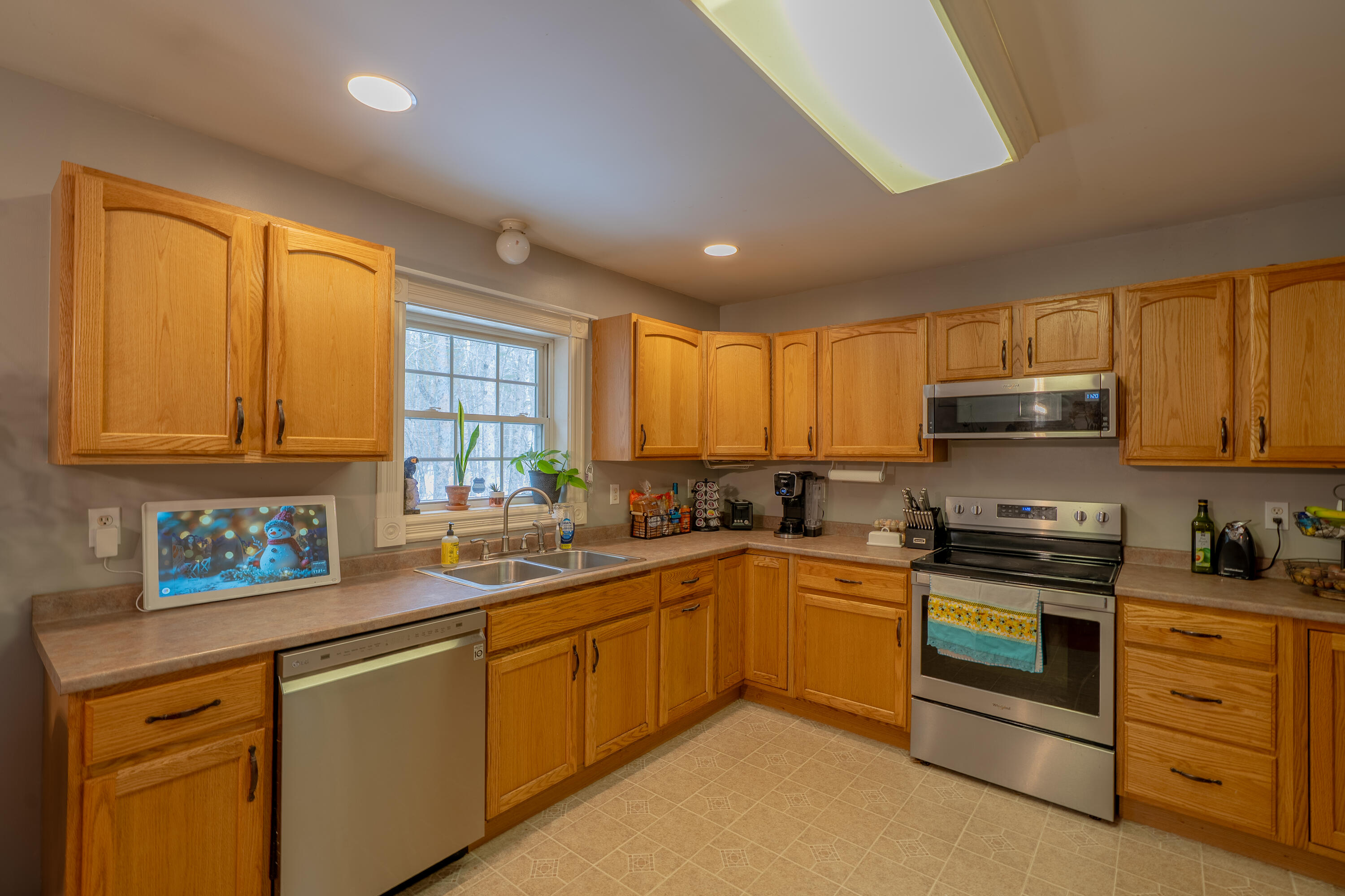 49 Stetson Road W Levant ME 04456