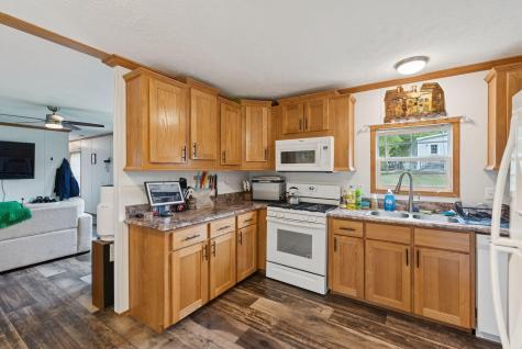 2 Haskell Circle Topsham ME 04086