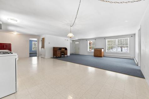 228 Lord Road Buxton ME 04093