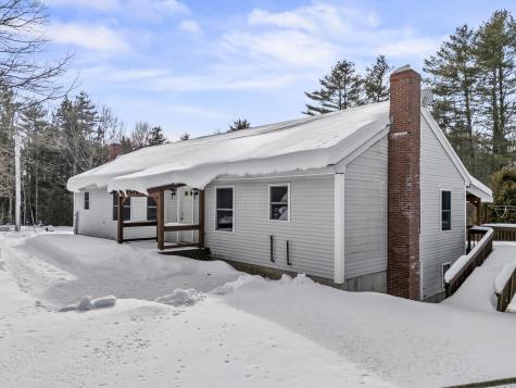 228 Lord Road Buxton ME 04093