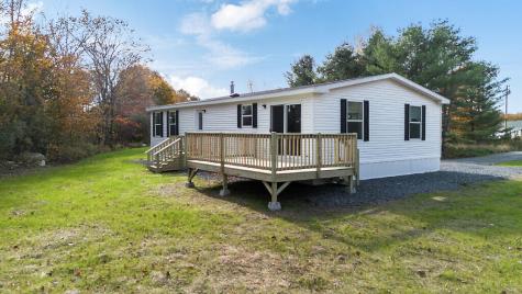 23 Warden Way Oakland ME 04963