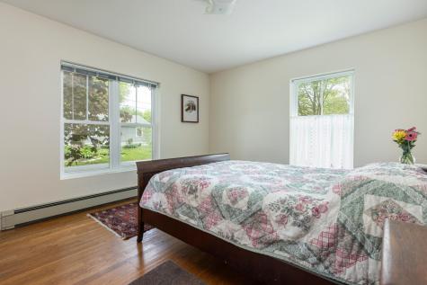 26 Woodbury Street Yarmouth ME 04096