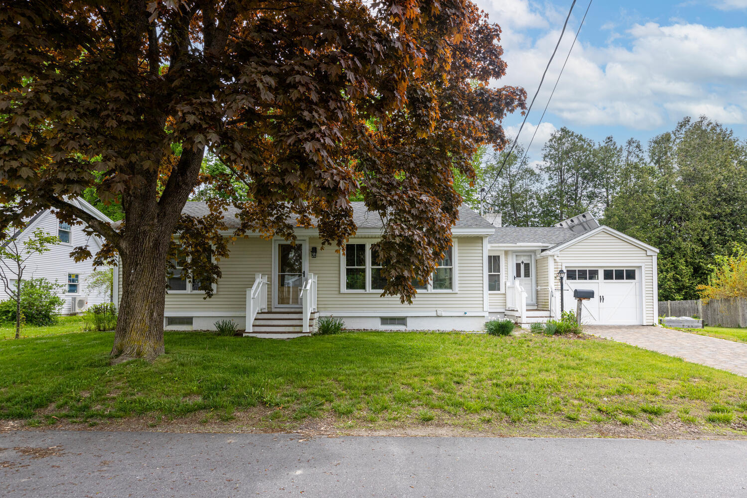 26 Woodbury Street Yarmouth ME 04096
