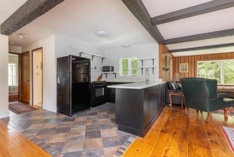 26 Woodbury Street Yarmouth ME 04096