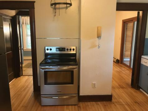 29 Oakland Street Auburn ME 04210