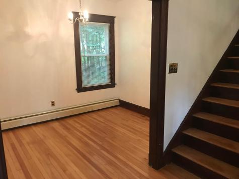 29 Oakland Street Auburn ME 04210