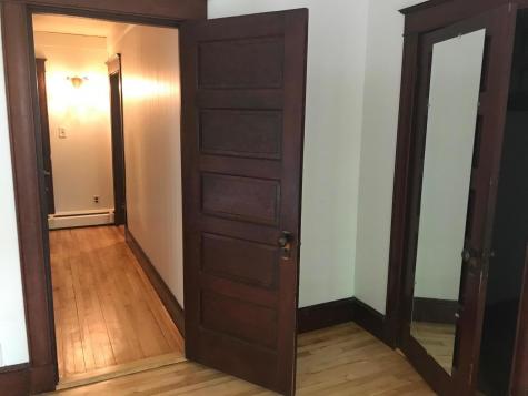 29 Oakland Street Auburn ME 04210