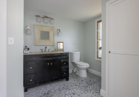 430 E Main Street Yarmouth ME 04096