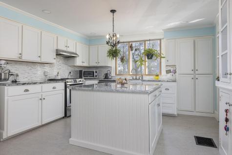 430 E Main Street Yarmouth ME 04096