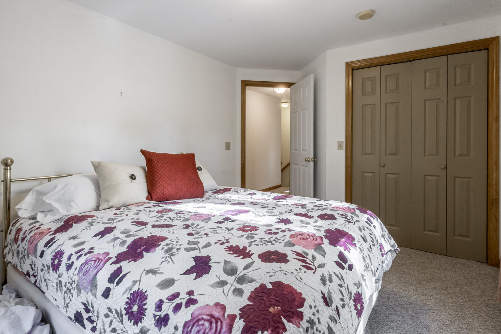 60 Sequoia Lane Waterboro ME 04061