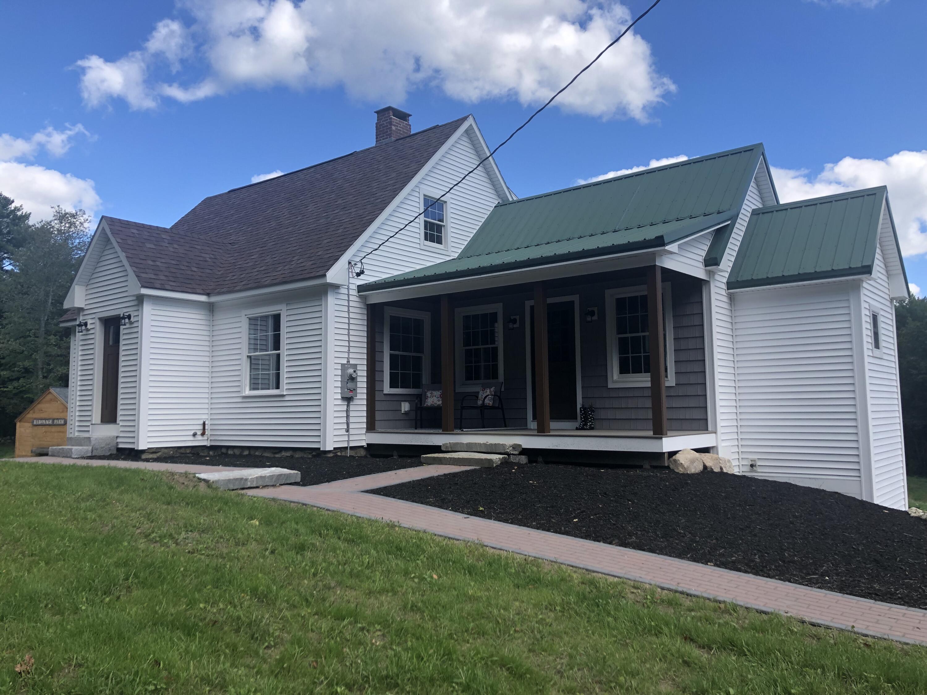 102 Cape Road Raymond ME 04071