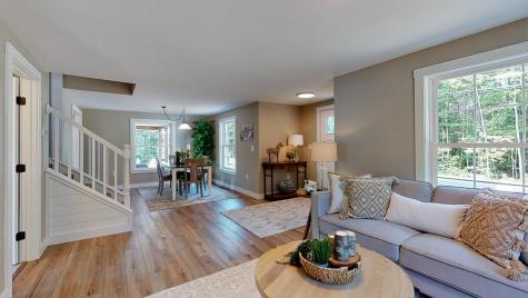 102 Cape Road Raymond ME 04071
