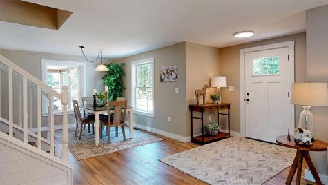 102 Cape Road Raymond ME 04071