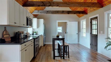 102 Cape Road Raymond ME 04071