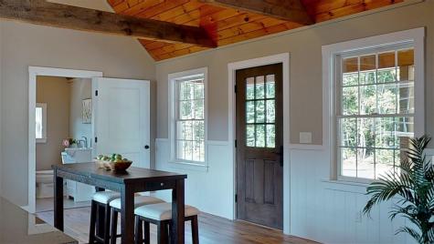 102 Cape Road Raymond ME 04071