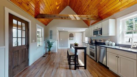 102 Cape Road Raymond ME 04071