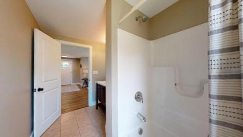 102 Cape Road Raymond ME 04071