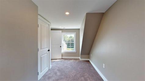 102 Cape Road Raymond ME 04071