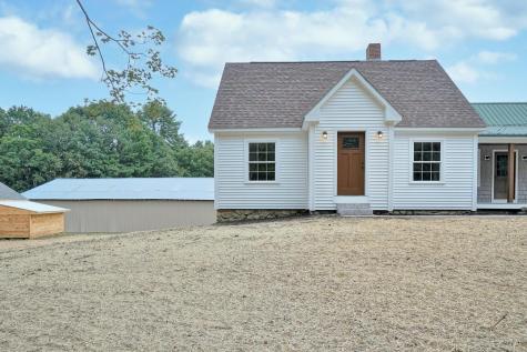 102 Cape Road Raymond ME 04071