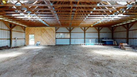 102 Cape Road Raymond ME 04071