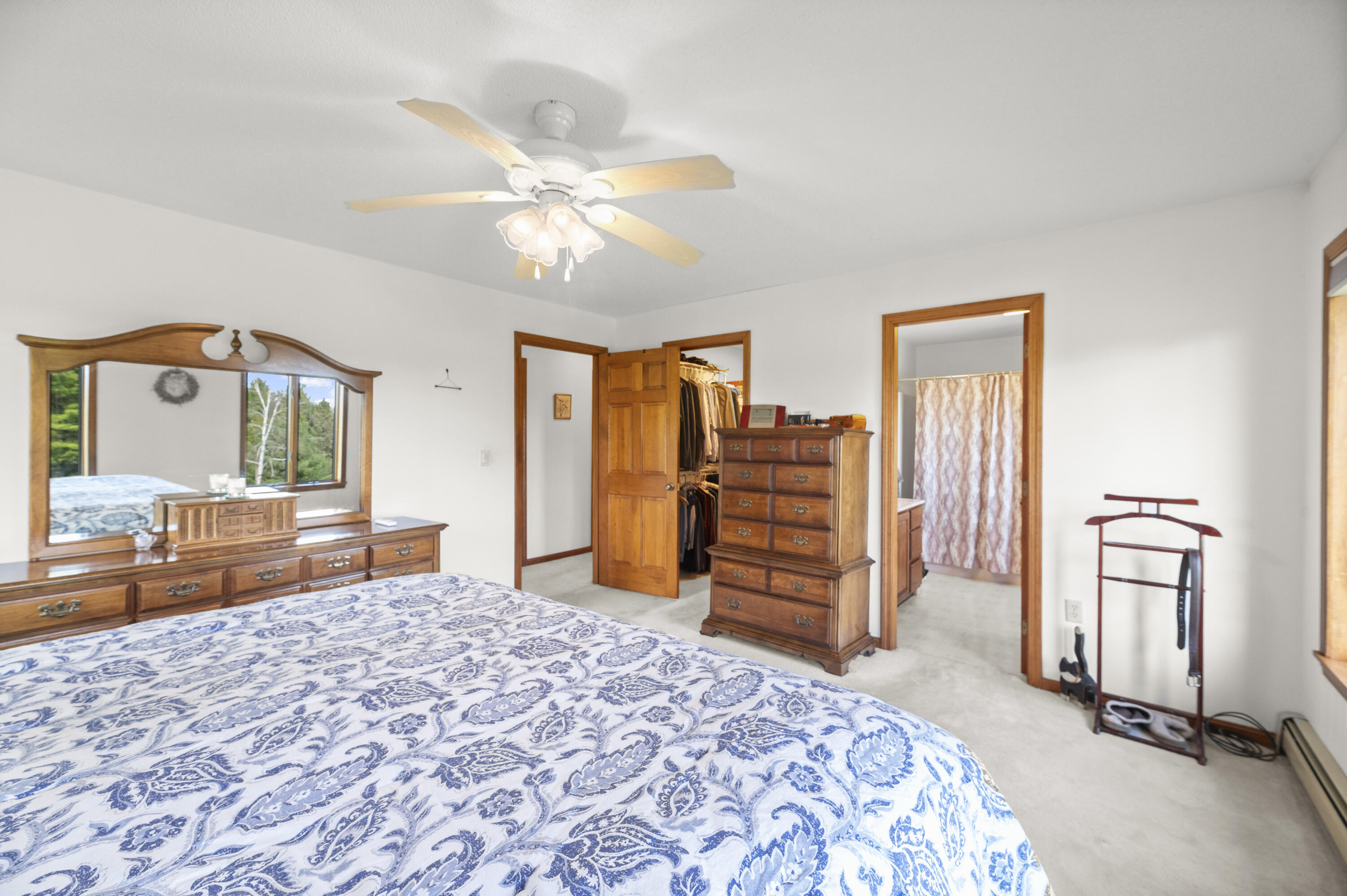 74 Comins Lane Eddington ME 04428