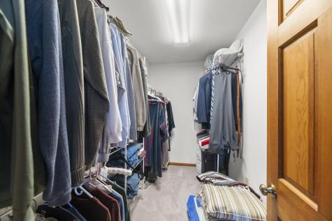 74 Comins Lane Eddington ME 04428