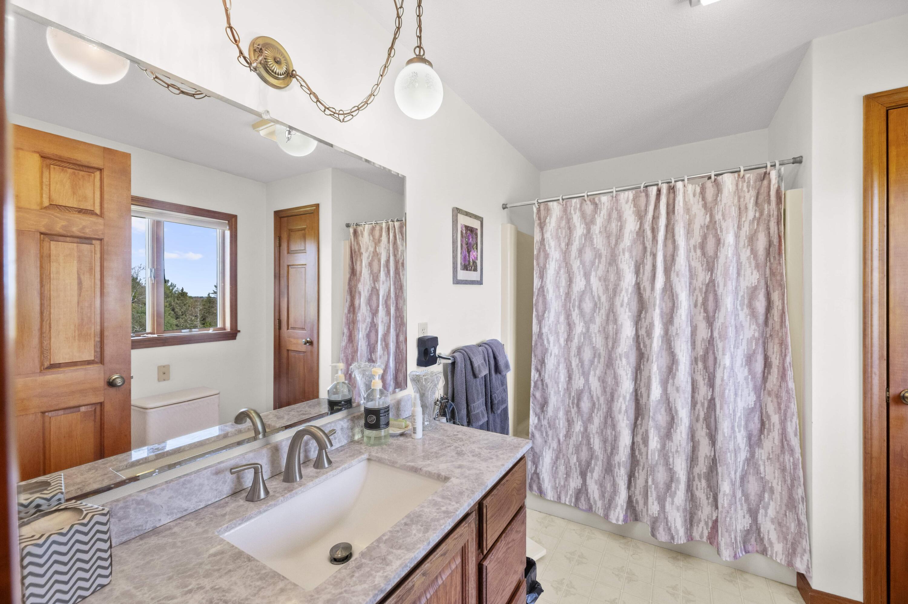74 Comins Lane Eddington ME 04428