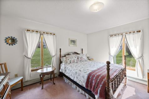 74 Comins Lane Eddington ME 04428
