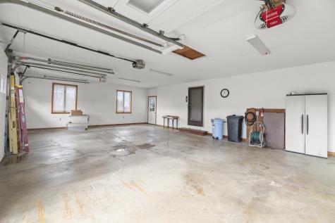 74 Comins Lane Eddington ME 04428