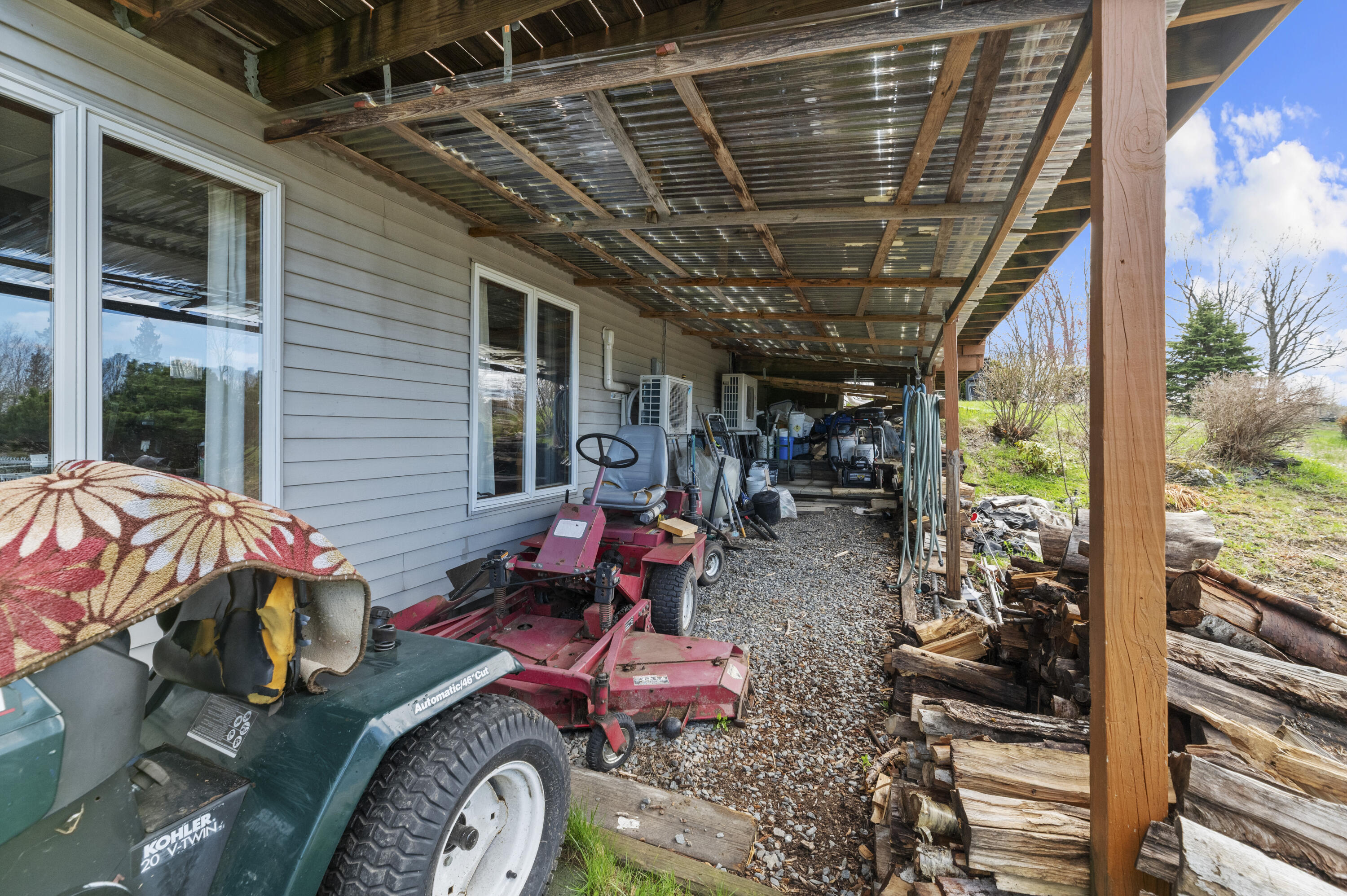 74 Comins Lane Eddington ME 04428