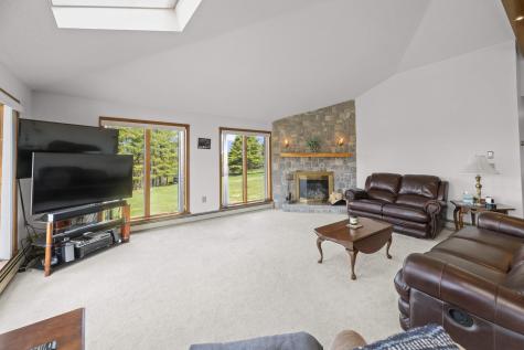74 Comins Lane Eddington ME 04428