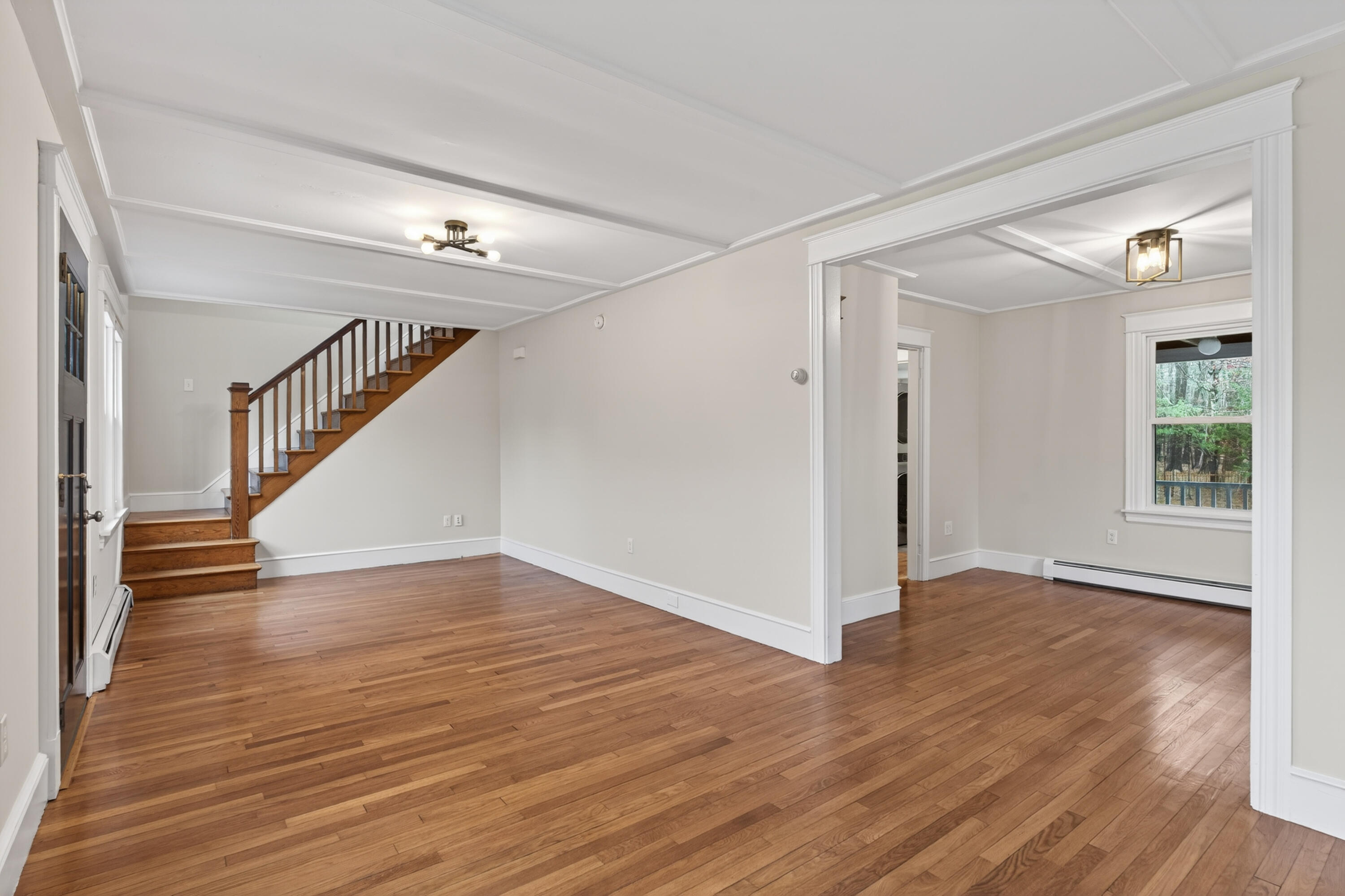 275 Middle Road Falmouth ME 04105