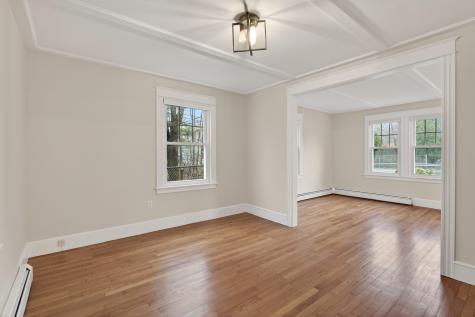 275 Middle Road Falmouth ME 04105