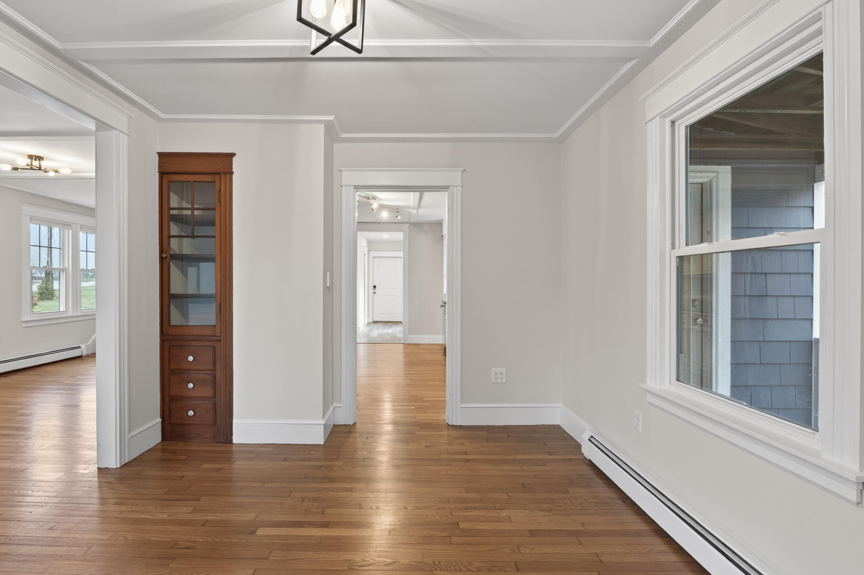 275 Middle Road Falmouth ME 04105