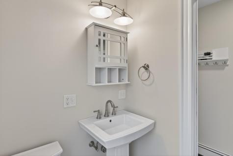275 Middle Road Falmouth ME 04105