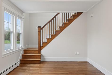 275 Middle Road Falmouth ME 04105