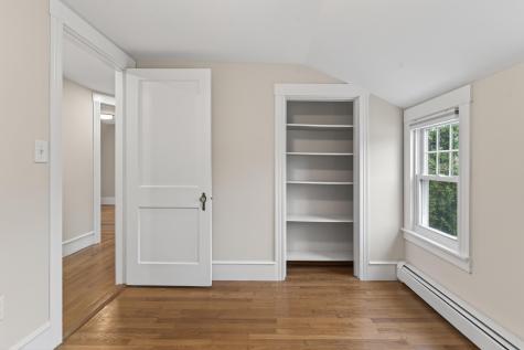 275 Middle Road Falmouth ME 04105