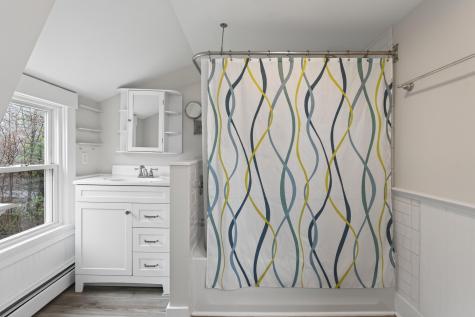 275 Middle Road Falmouth ME 04105