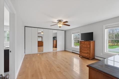 3 Chestnut Lane Kennebunk ME 04043