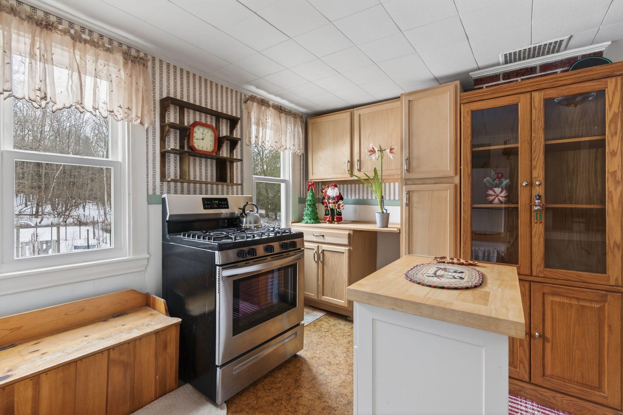 359 Royal Road Pownal ME 04069