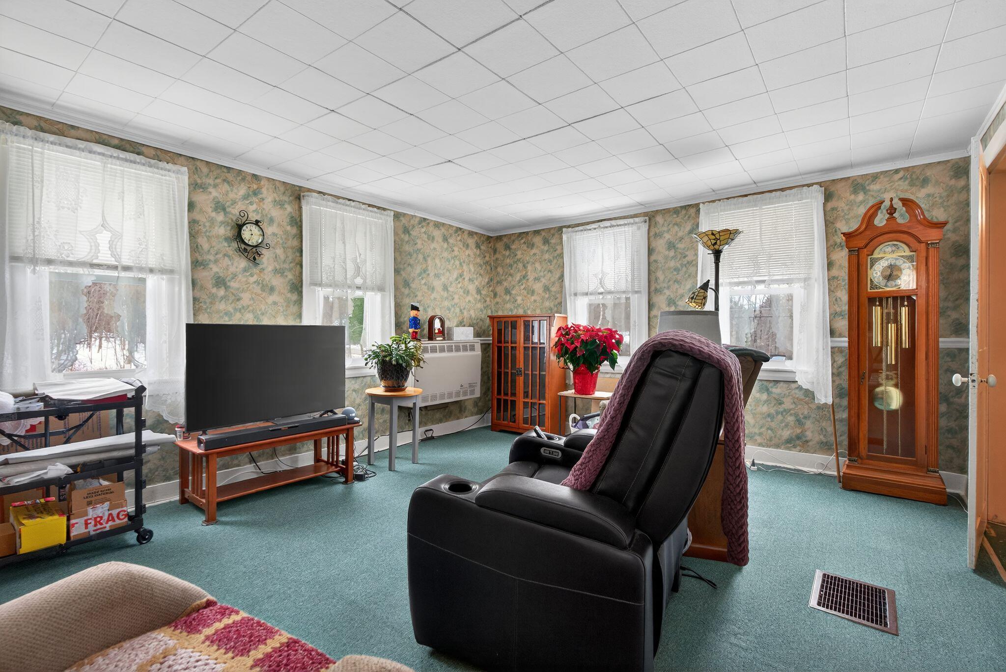 359 Royal Road Pownal ME 04069