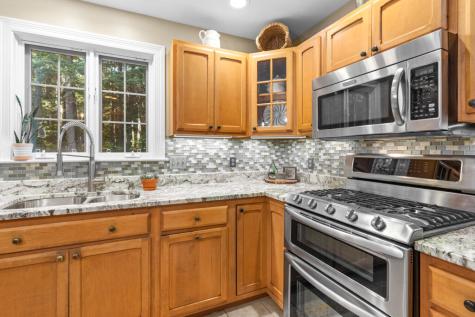 11 Fox Run Road Falmouth ME 04105