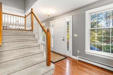 11 Fox Run Road Falmouth ME 04105