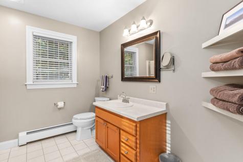 11 Fox Run Road Falmouth ME 04105