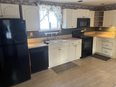 11 Cannard Street Gardiner ME 04345