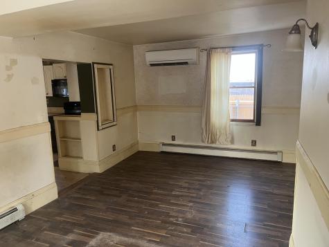 11 Cannard Street Gardiner ME 04345