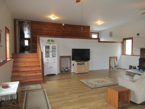 15 Winslow Road Casco ME 04015